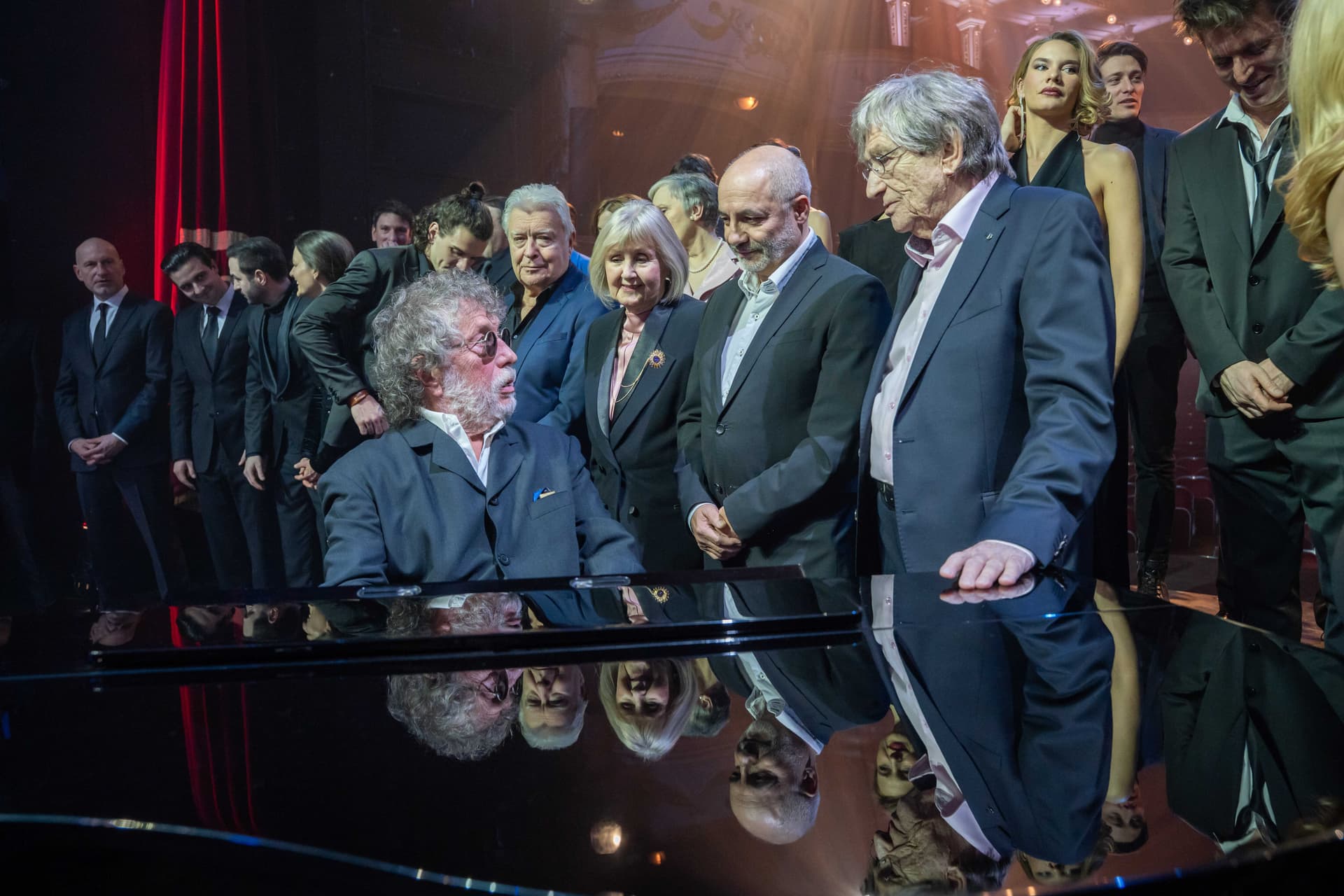 251124_gordoneszter_07791_optimized